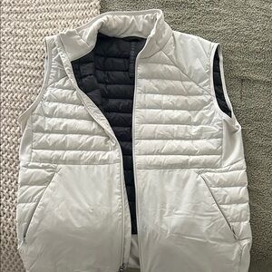 Lululemon Down for it all men’s vest